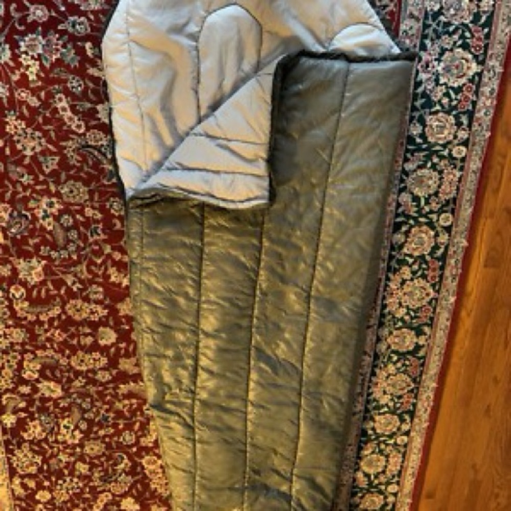 Slumberjack Alpine 3 (NBS-142) Mummy-Style 3-Season Sleeping Bag & Stuff Sack